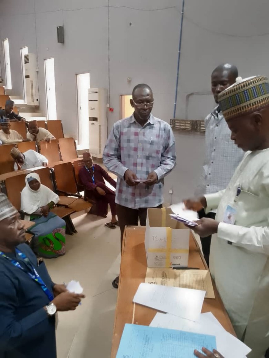 FACULTY OF PHYSICAL SCIENCES ELECTS NEW DEAN