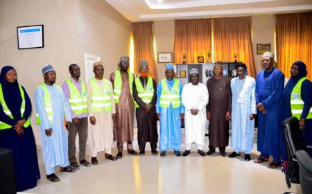 BORNO IMAN PAYS COURTESY VISIT TO UNIMAID VICE-CHANCELLOR