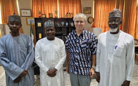 PROF. DR. DMITRY BONDAREV OF THE UNIVERSITY OF HAMBURG VISITS THE CENTRE FOR RESEARCH AND DOCUMENTATION IN TRANS-SAHARAN STUDIES